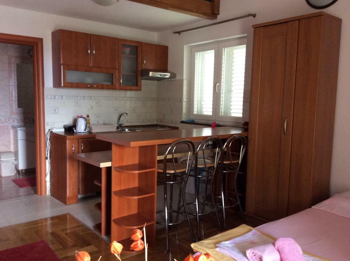 Apartmani Svit ザダル エクステリア 写真