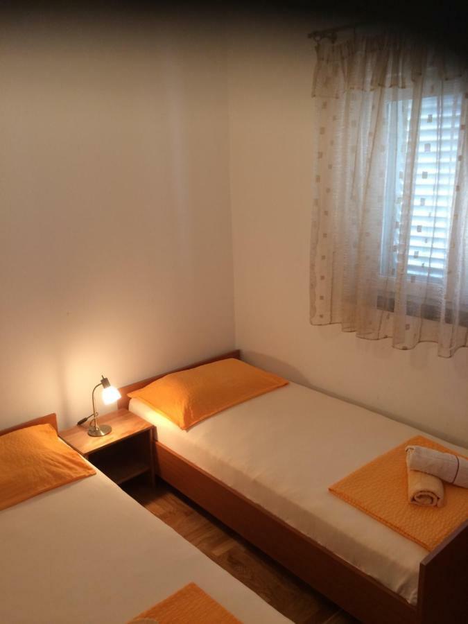 Apartmani Svit ザダル エクステリア 写真